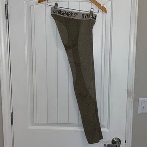 Gymshark, flex low rise legging.